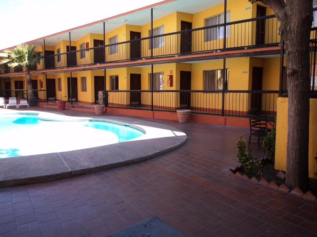 Hotel Monaco Ciudad Juarez Exterior photo
